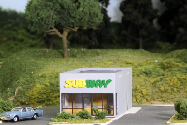 #SW-003 Subway Restaurant with new logo, building kit